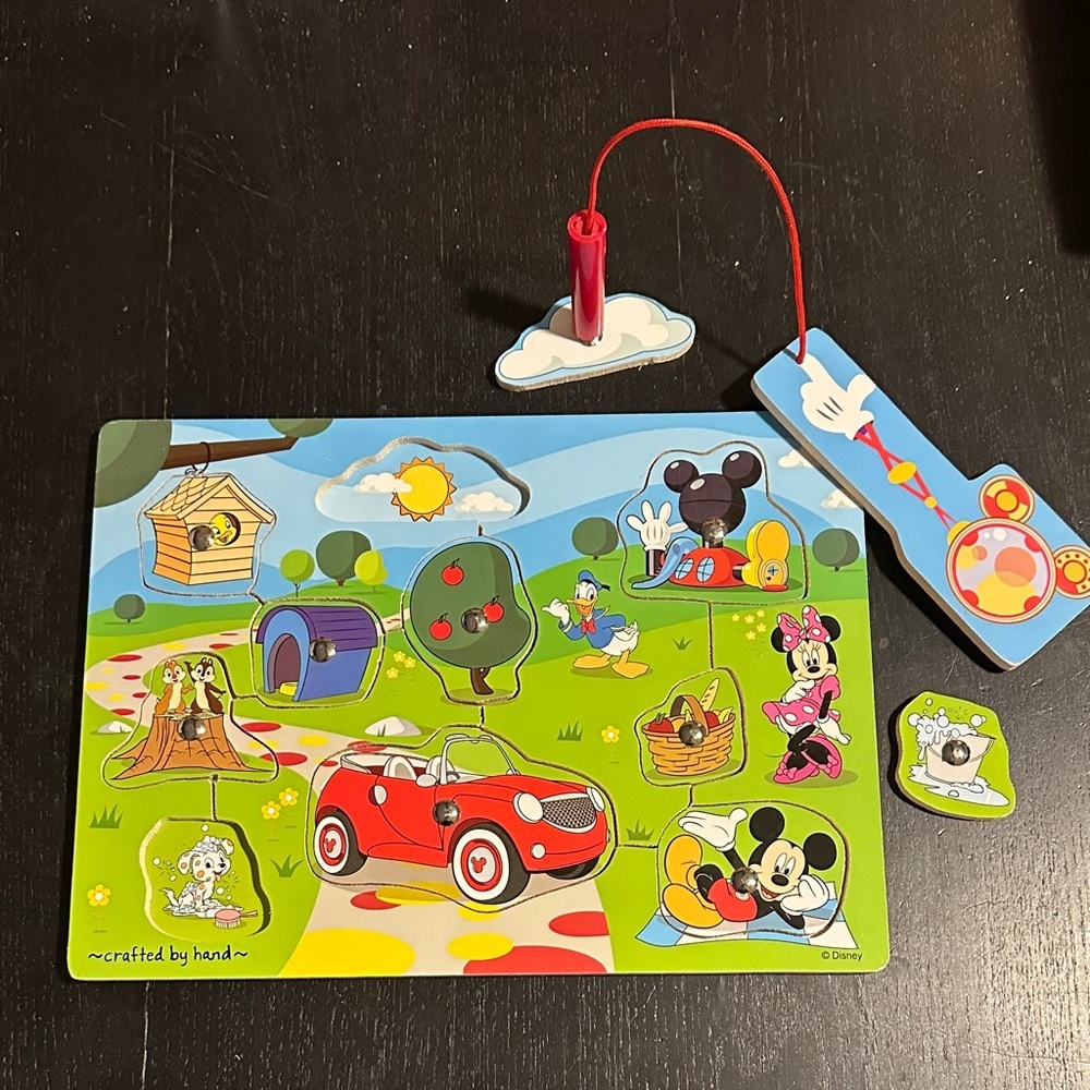 Disney Magnetic Puzzle Board - Red, Blue, and Green - Picture 4 of 4